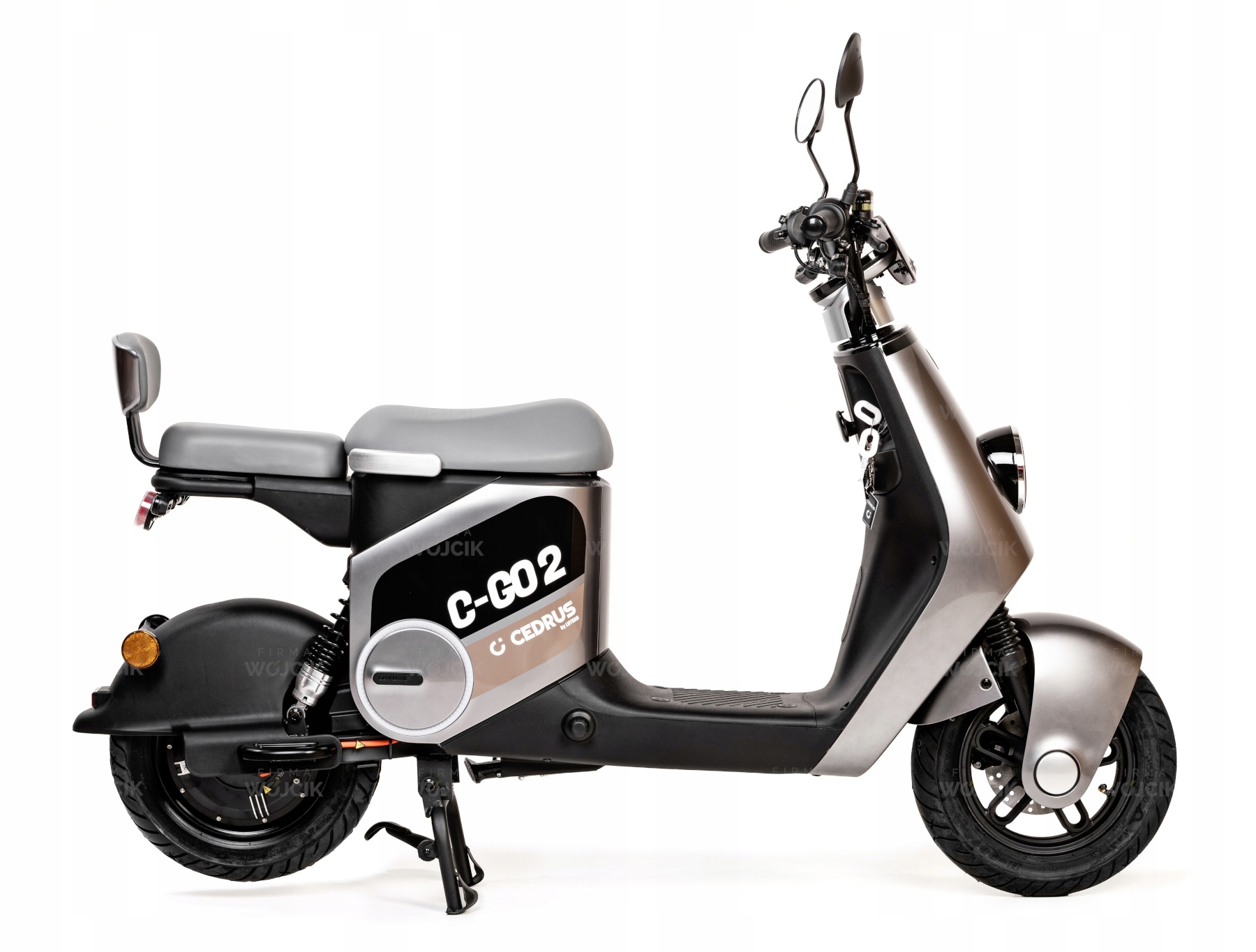 SKUTER ELEKTRYCZNY akumulatorowy CEDRUS C-GO-2G