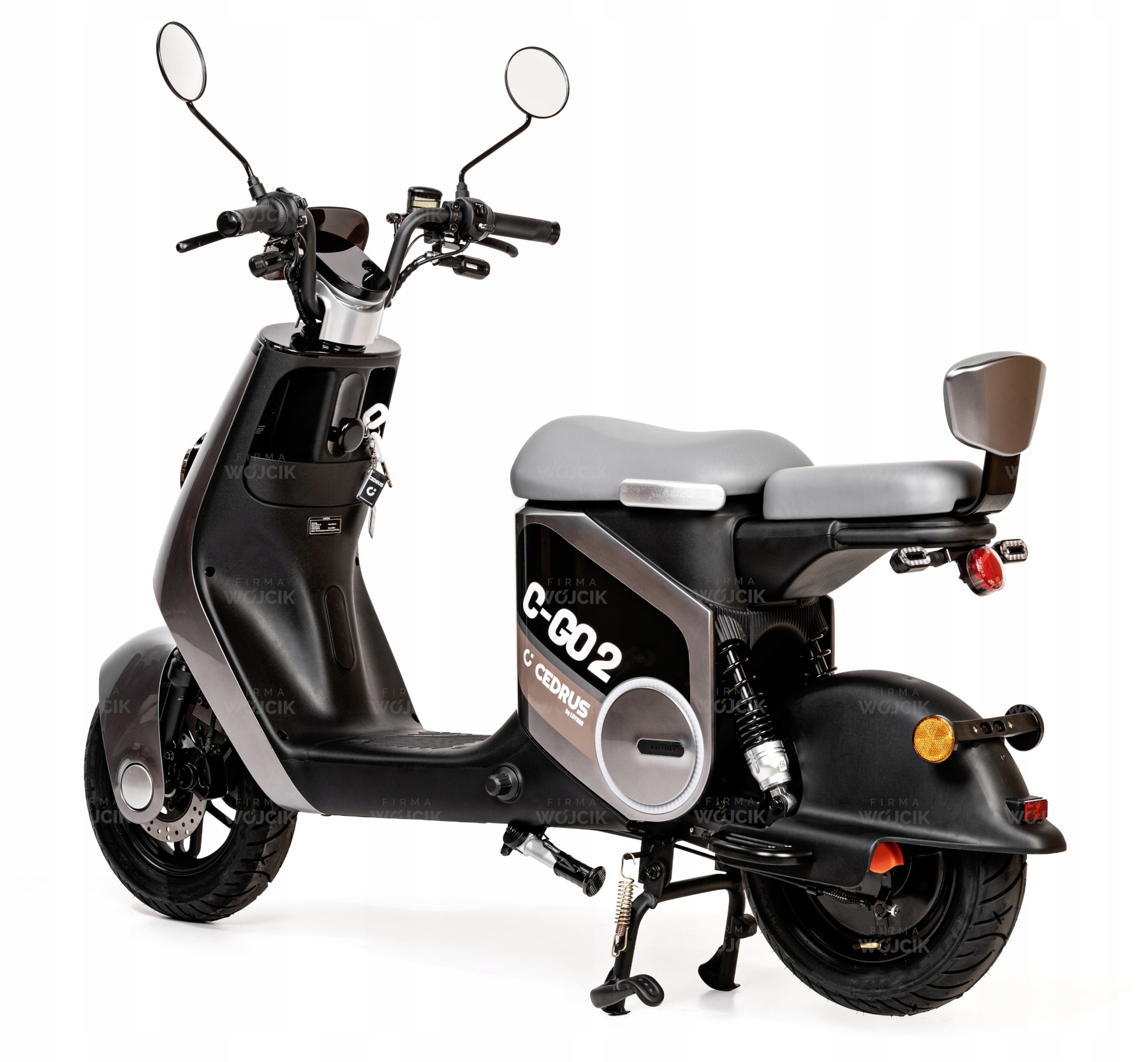 SKUTER ELEKTRYCZNY akumulatorowy CEDRUS C-GO-2G